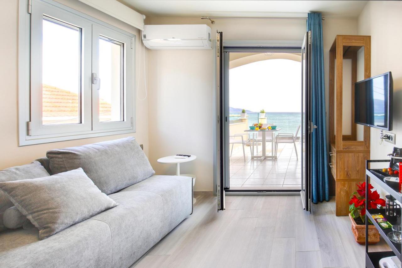 Sunrise Bay Apts Agia Efimia エクステリア 写真
