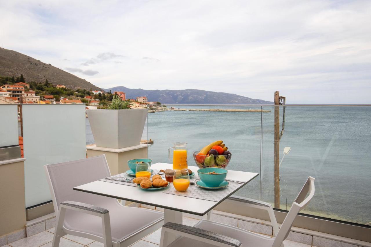 Sunrise Bay Apts Agia Efimia エクステリア 写真